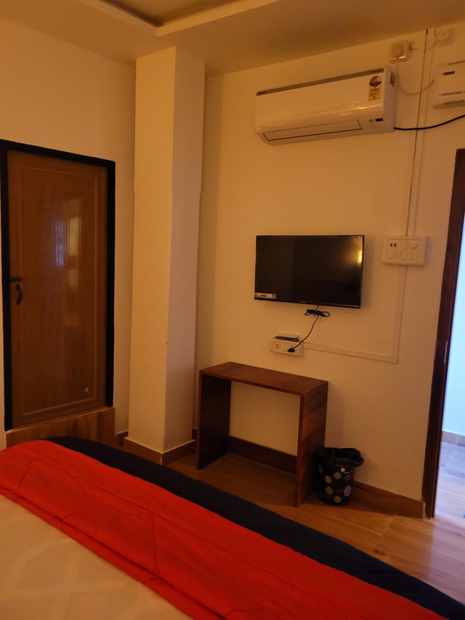 Dream Lodging Silchar Esterno foto